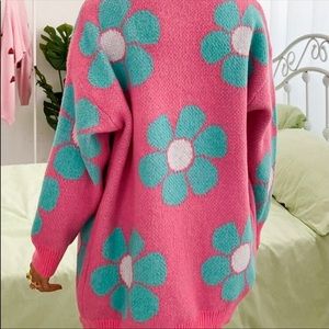 Flower cardigan sweater pink button v-neck NEW NWT